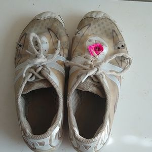 Used Nfinity Vengeance cheer shoes size 7
